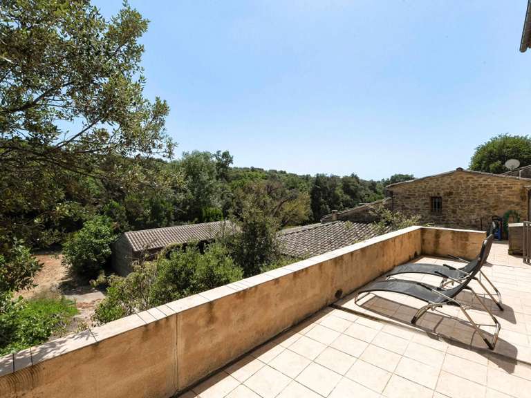 Propriété Uzès - 8 chambres - 522m²