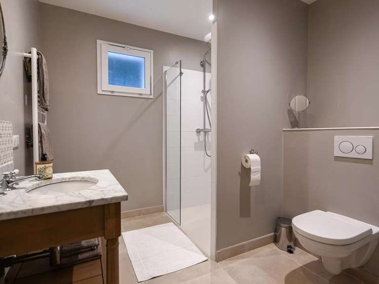 Propriété Uzès - 5 chambres - 412m²