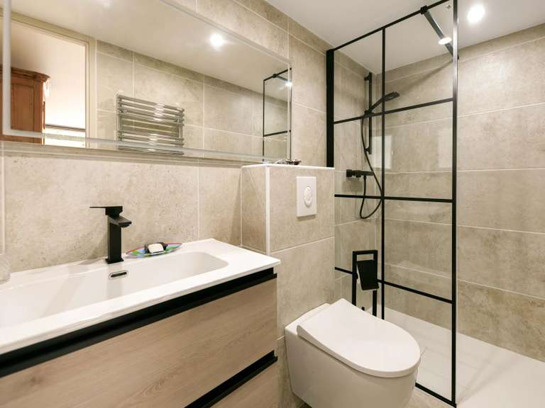 Propriété Uzès - 5 chambres - 256m²