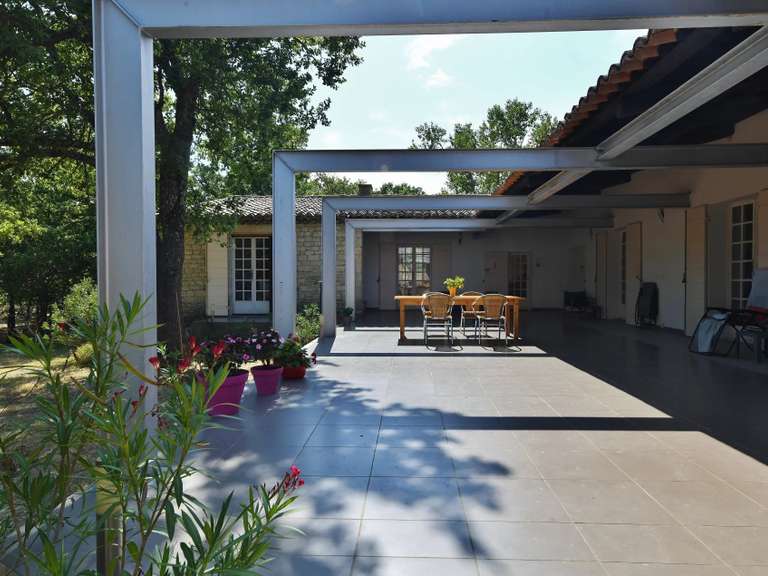 Propriété Uzès - 4 chambres - 302m²