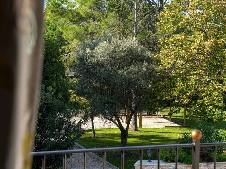 Propriété Uzès - 4 chambres - 318m²