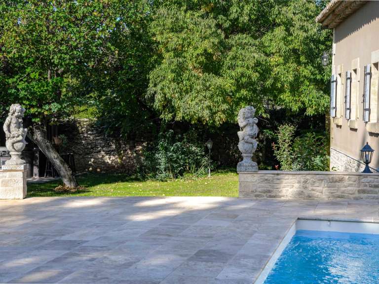 Propriété Uzès - 4 chambres - 318m²