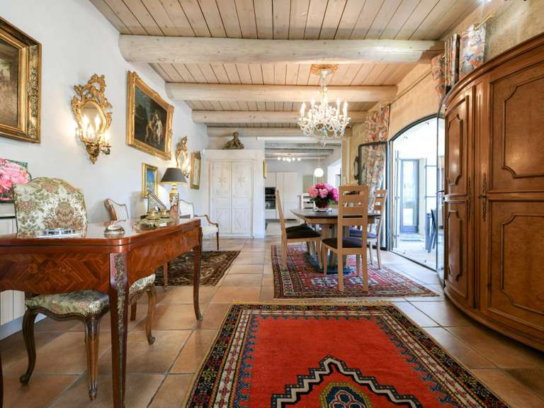 Propriété Uzès - 4 chambres - 318m²