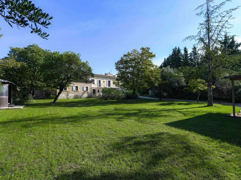 Propriété Uzès - 4 chambres - 318m²