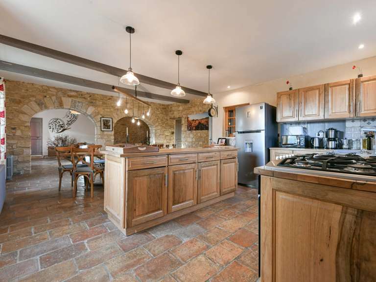 Propriété Uzès - 10 chambres - 650m²