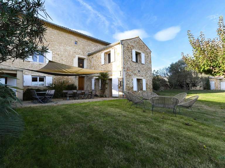 Propriété Uzès - 10 chambres - 650m²