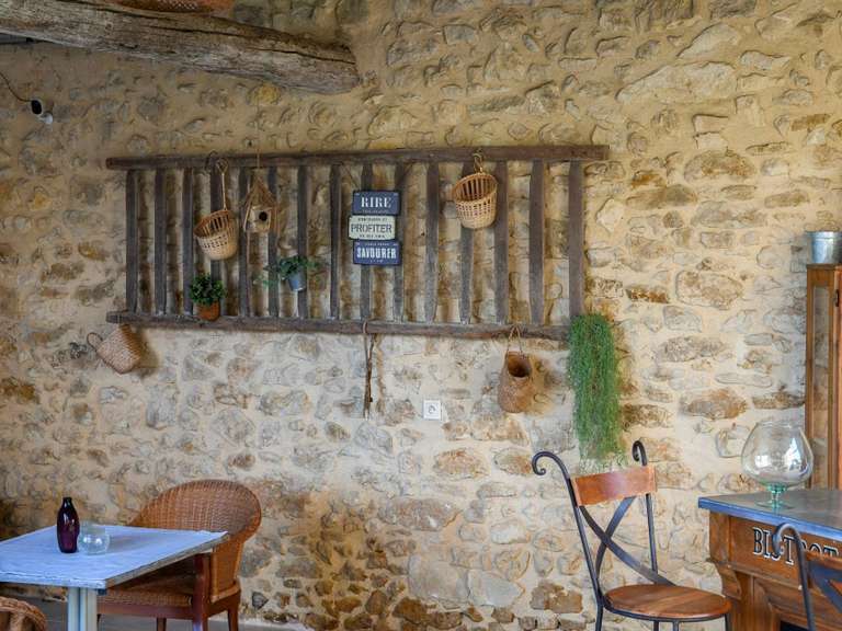 Propriété Uzès - 10 chambres - 650m²