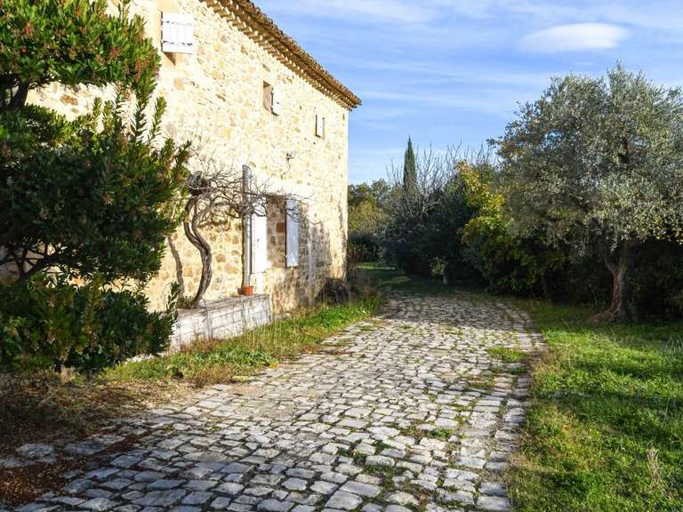 Propriété Uzès - 10 chambres - 650m²