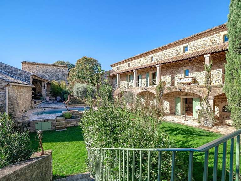 Propriété Uzès - 6 chambres - 527m²