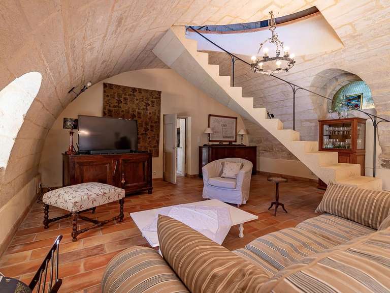 Propriété Uzès - 6 chambres - 527m²