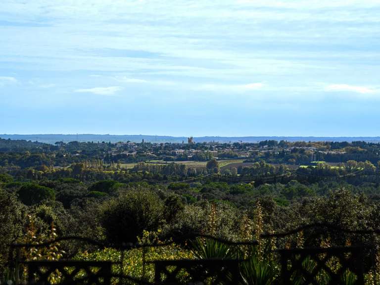Propriété Uzès - 8 chambres - 385m²