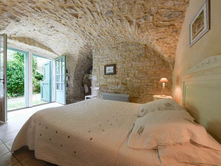 Propriété Uzès - 15 chambres - 767m²