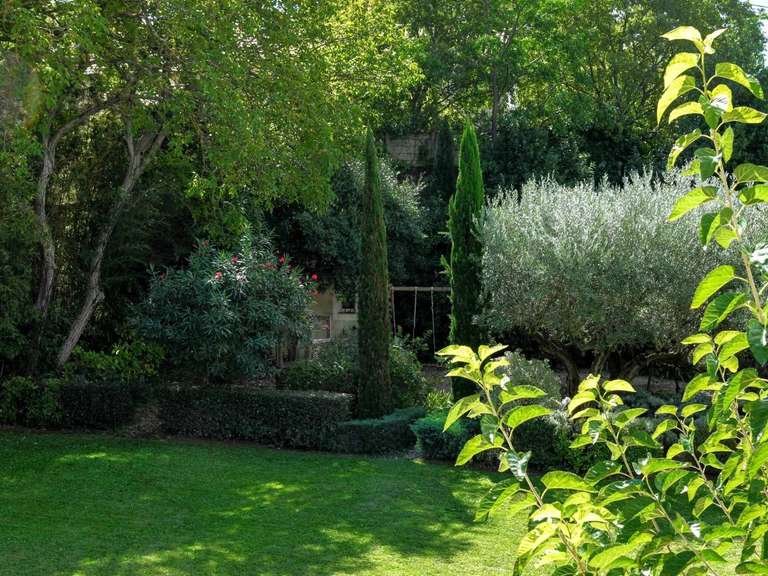 Propriété Uzès - 5 chambres - 278m²