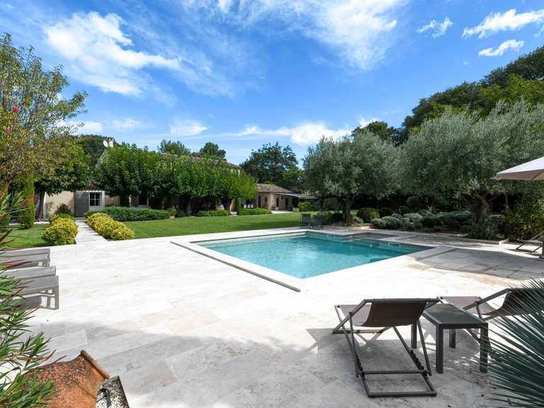 Propriété Uzès - 5 chambres - 278m²