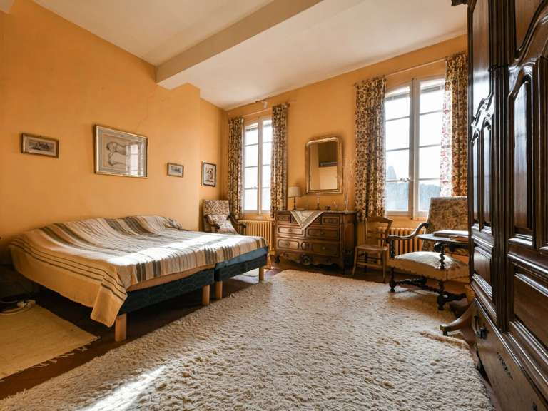 Propriété Uzès - 9 chambres - 1035m²