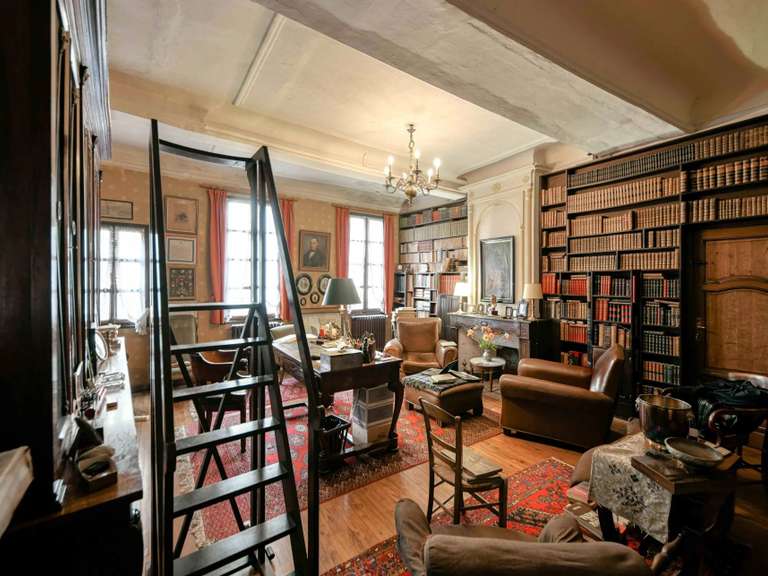 Propriété Uzès - 9 chambres - 1035m²