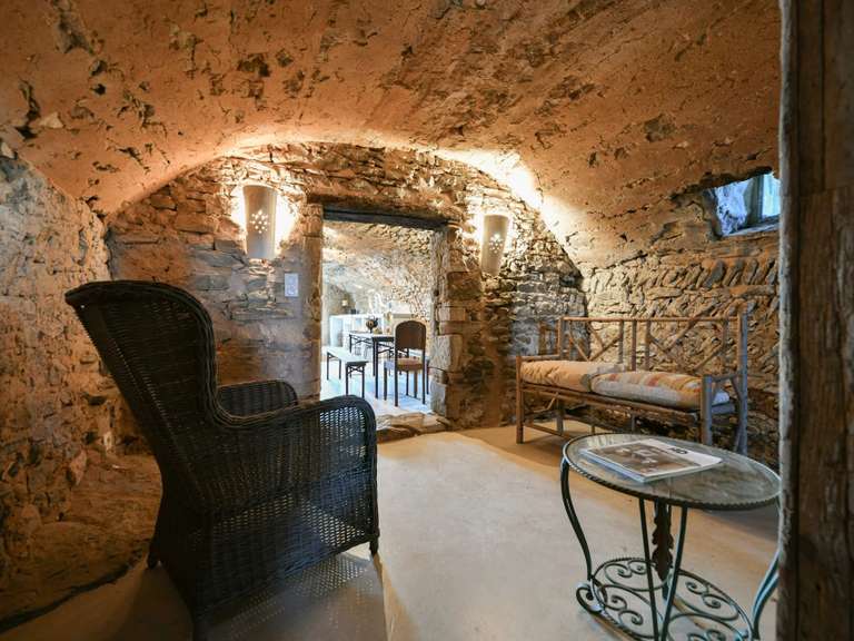 Propriété Uzès - 5 chambres - 398m²