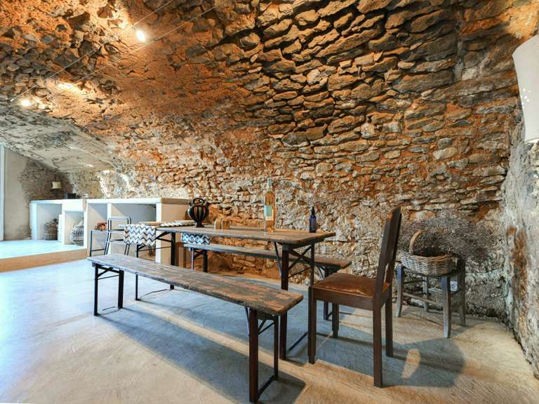 Propriété Uzès - 5 chambres - 398m²