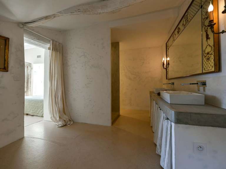 Propriété Uzès - 5 chambres - 398m²