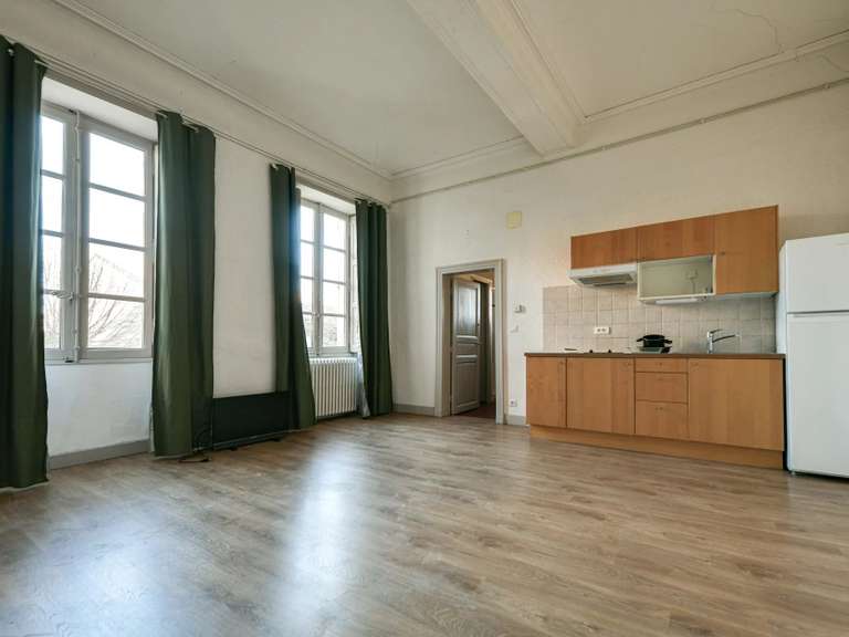 Propriété Uzès - 9 chambres - 996m²