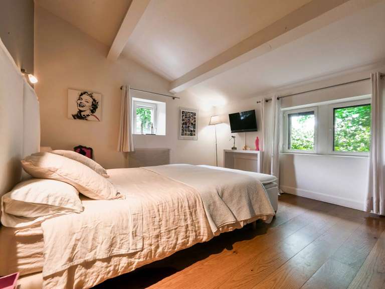 Propriété Uzès - 5 chambres - 357m²