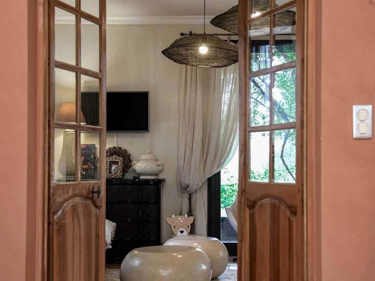 Propriété Uzès - 5 chambres - 357m²