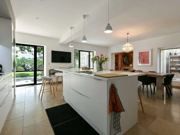 Propriété Uzès - 5 chambres - 357m²