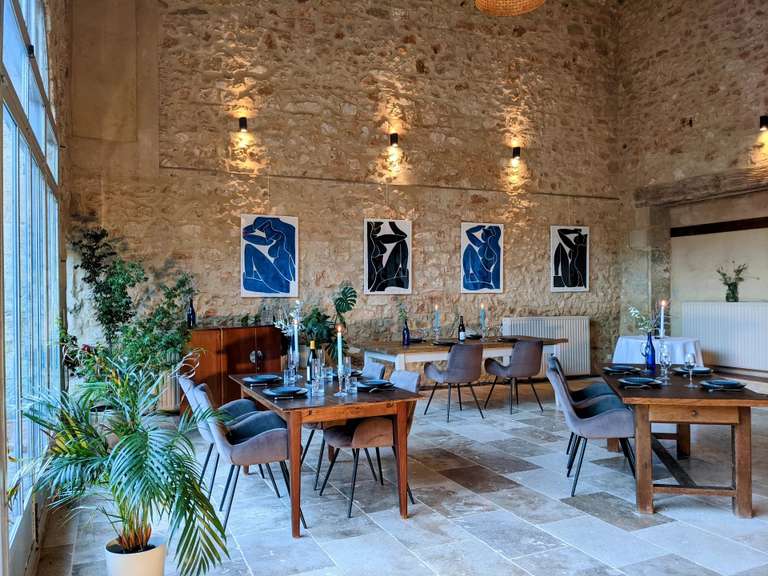 Propriété Uzès - 25 chambres - 1695m²