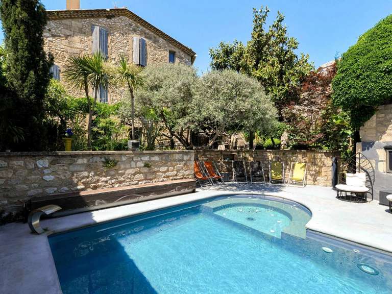 Propriété Uzès - 14 chambres - 922m²