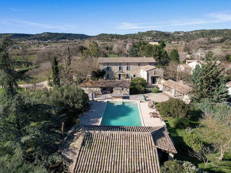 Propriété Uzès - 7 chambres - 370m²