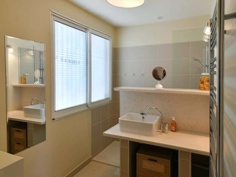 Propriété Uzès - 5 chambres - 479m²