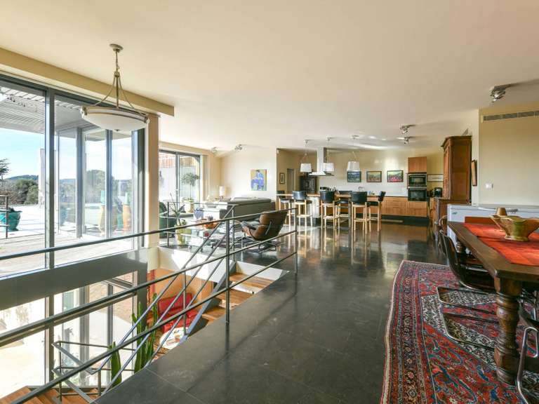 Propriété Uzès - 5 chambres - 479m²