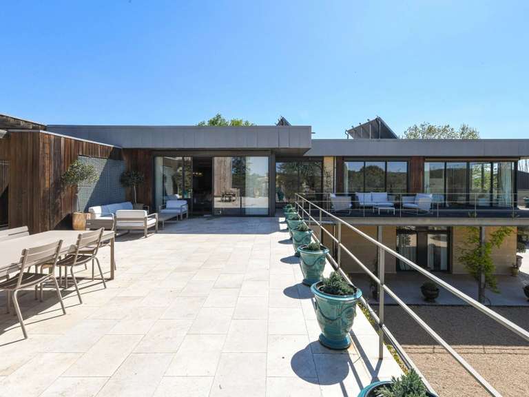 Property Uzès - 5 bedrooms - 479m²