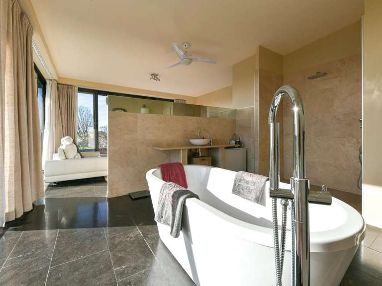 Propriété Uzès - 5 chambres - 479m²