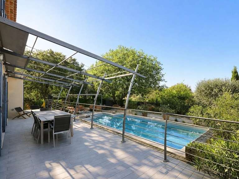 Propriété Uzès - 4 chambres - 177m²