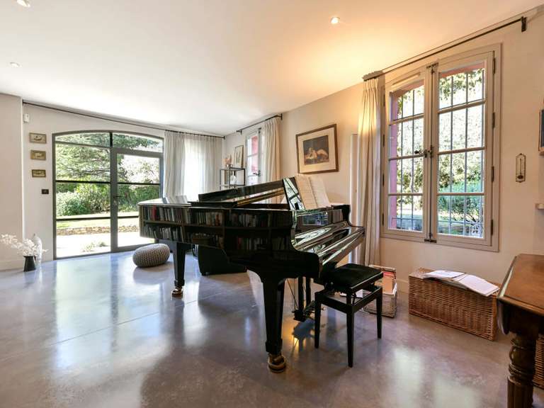 Propriété Uzès - 4 chambres - 284m²