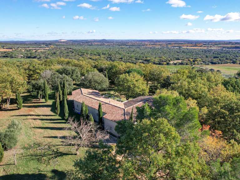 Propriété Uzès - 4 chambres - 302m²