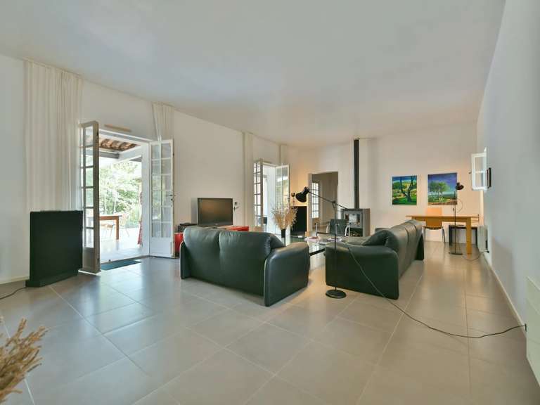 Propriété Uzès - 4 chambres - 302m²