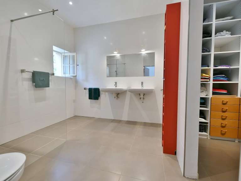 Propriété Uzès - 4 chambres - 302m²