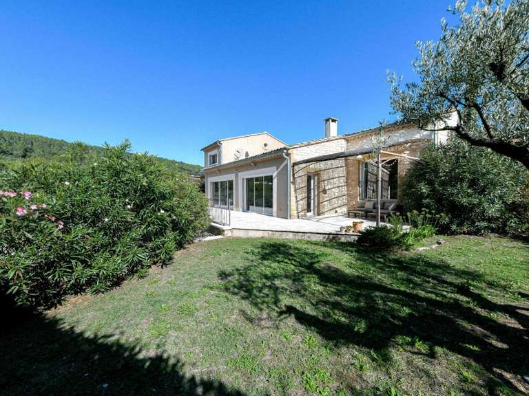 Propriété Uzès - 4 chambres - 199m²