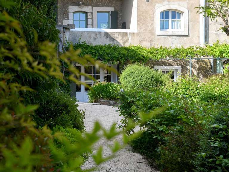 Propriété Uzès - 8 chambres - 560m²