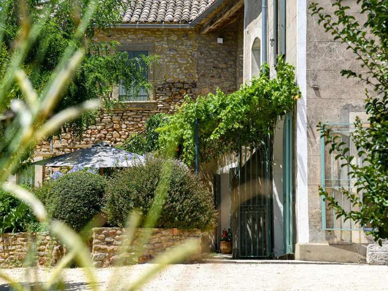 Propriété Uzès - 8 chambres - 560m²
