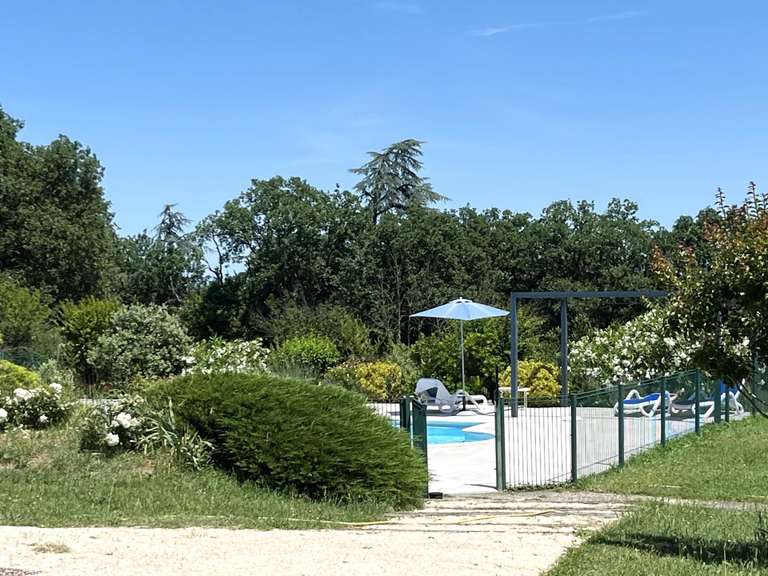 Propriété Uzès - 8 chambres - 560m²