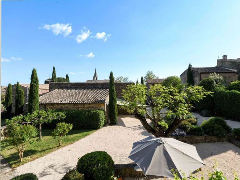 Propriété Uzès - 8 chambres - 560m²