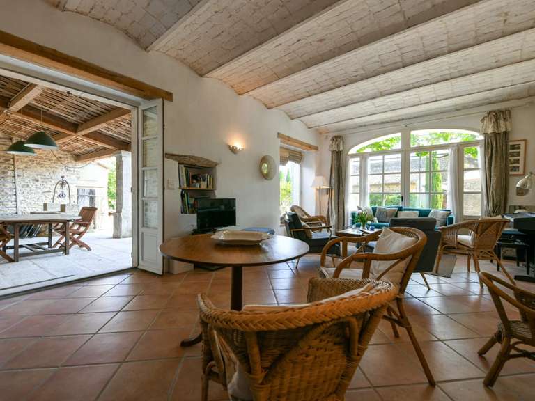 Propriété Uzès - 8 chambres - 560m²