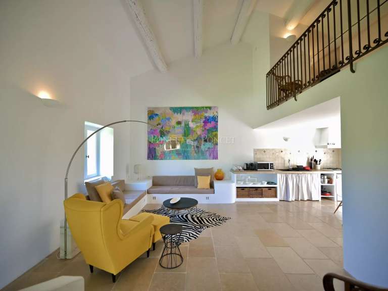 Propriété Uzès - 13 chambres - 900m²