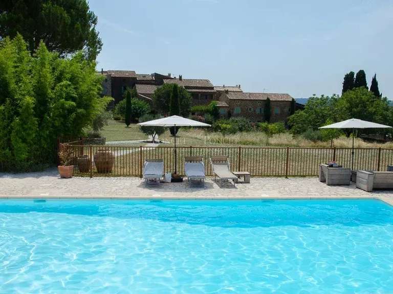 Propriété Uzès - 13 chambres - 900m²