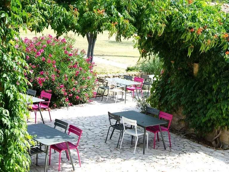 Propriété Uzès - 13 chambres - 900m²