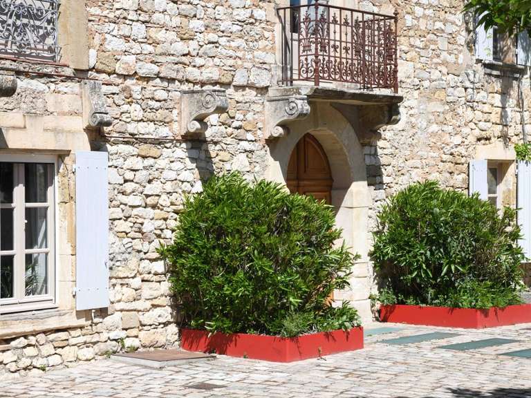 Propriété Uzès - 10 chambres - 1200m²