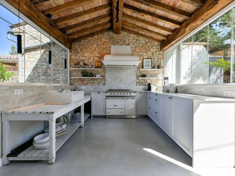 Propriété Uzès - 10 chambres - 1200m²